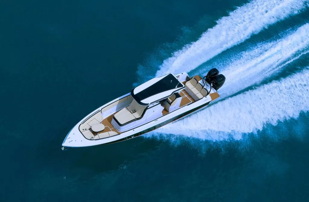 Aldhaen 365 Center Console Scaled 1